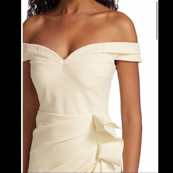 NWT Chiara Boni La Petite Robe Radoslava Off-The-Shoulder Wrap Gown SIZE 2 $1090 - Picture 4 of 11